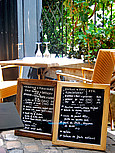  Fotografie Reiseführer  Einladende Restaurants in Montmartre