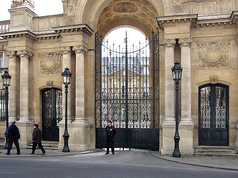 Außenmauern des Louvre - Ile de France - Paris (Paris)