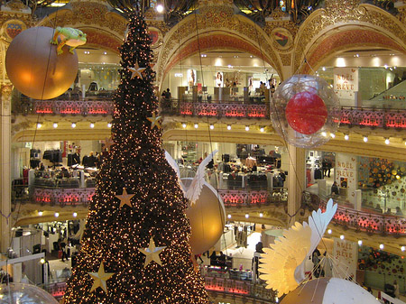 Fotos Weihnachtsbaum der Galeries Lafayette