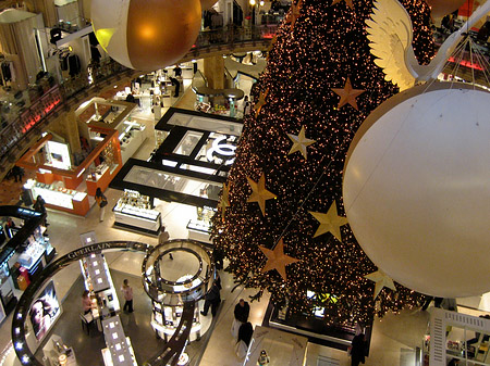 Weihnachtsbaum der Galeries Lafayette