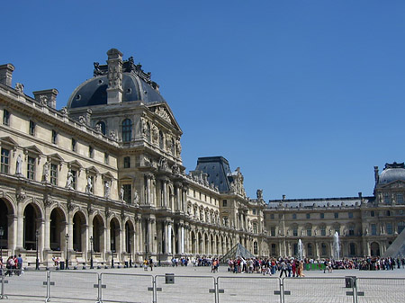 Louvre