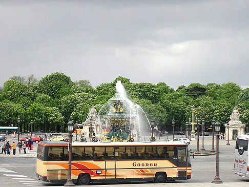 Straßen vor dem Louvre - Ile de France - Paris (Paris)