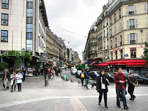 Straßen vor dem Louvre - Ile de France - Paris (Paris)