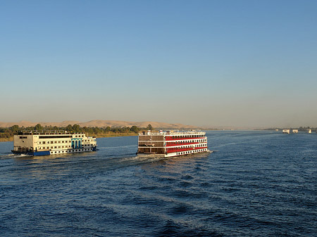 Schiffe und Boote - Landesinnere